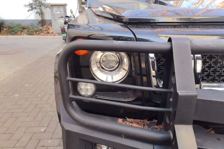 北京越野 北京BJ80 2016款 2.3T 自动尊贵版车身外观8