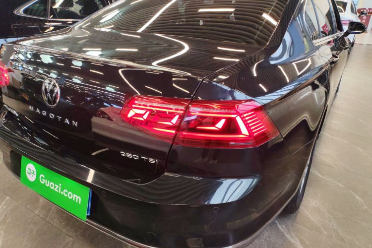 大众 迈腾 2020款 280TSI DSG 舒适型车身外观9