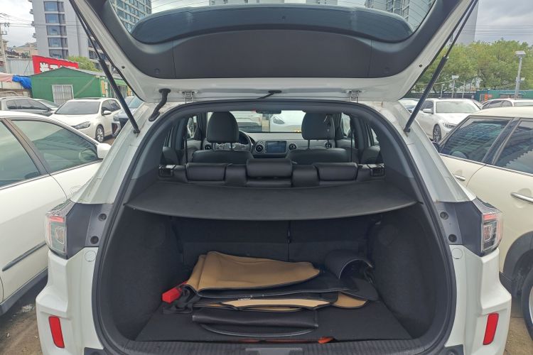 思铭 东风本田X-NV 2020款 电掣版机舱底盘23