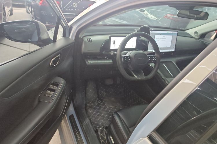 埃安 AION S MAX 2024款 80 星辰版 三元锂中控内饰7003