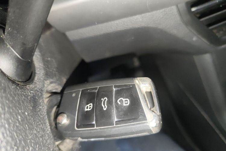 大众 朗逸纯电 2019款 优享版中控内饰7001