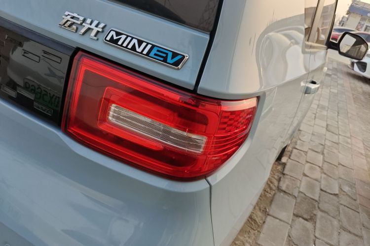 五菱汽车 宏光MINIEV 2020款 悦享款 三元锂车身外观9