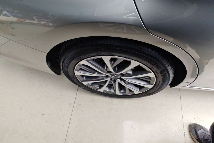 雷克萨斯ES 2021款 260 卓越版车身外观6002