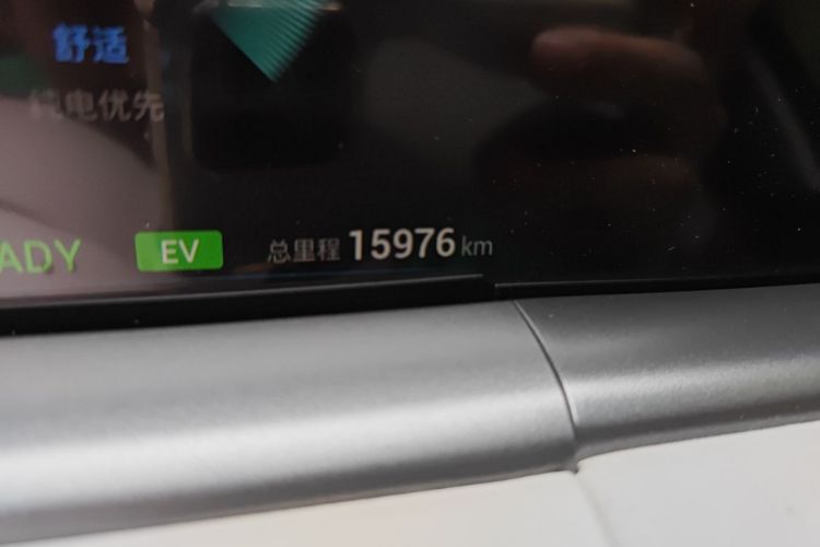 岚图汽车 岚图FREE 2023款 四驱超长续航增程版中控内饰15