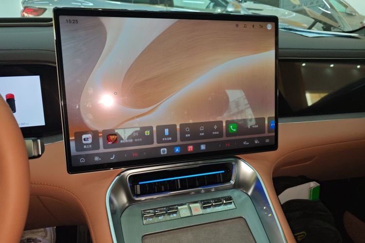 腾势N8L 2025款 旗舰型局部细节16