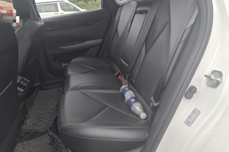 长安UNI-V 2022款 1.5T 智慧领航型中控内饰7004