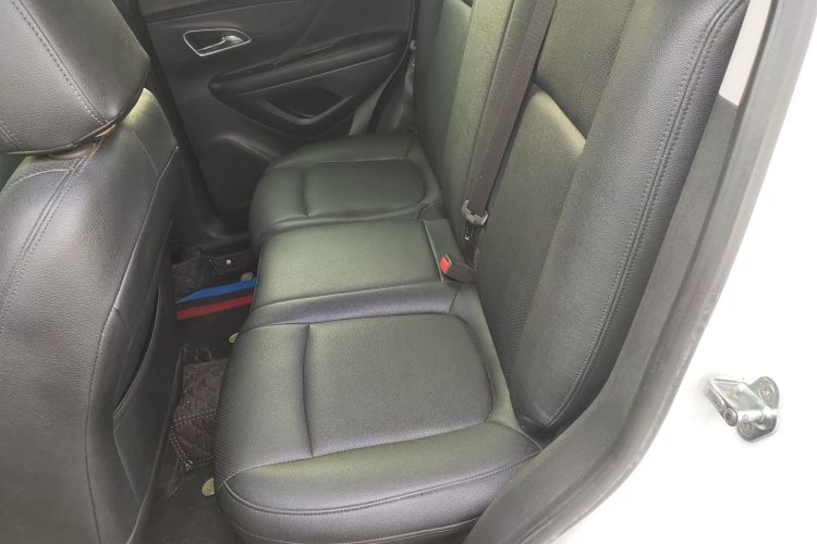 别克 昂科拉 2014款 1.4T 自动两驱都市精英型中控内饰21