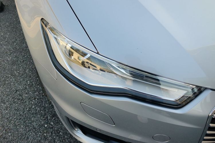 奥迪A6L 2017款 30 FSI 技术型车身外观6006