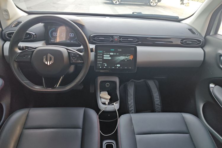 零跑汽车 零跑T03 2022款 玛瑙版中控内饰12