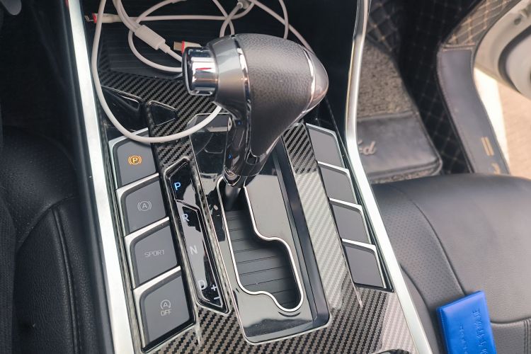 福特 领界 2019款 EcoBoost 145 CVT铂领型 国VI中控内饰18