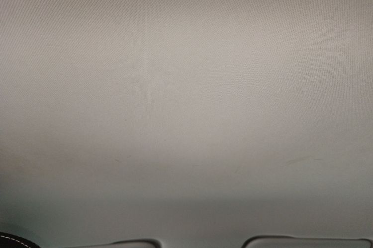 哪吒汽车 哪吒V 2021款 标准续航娱乐版升级型中控内饰22