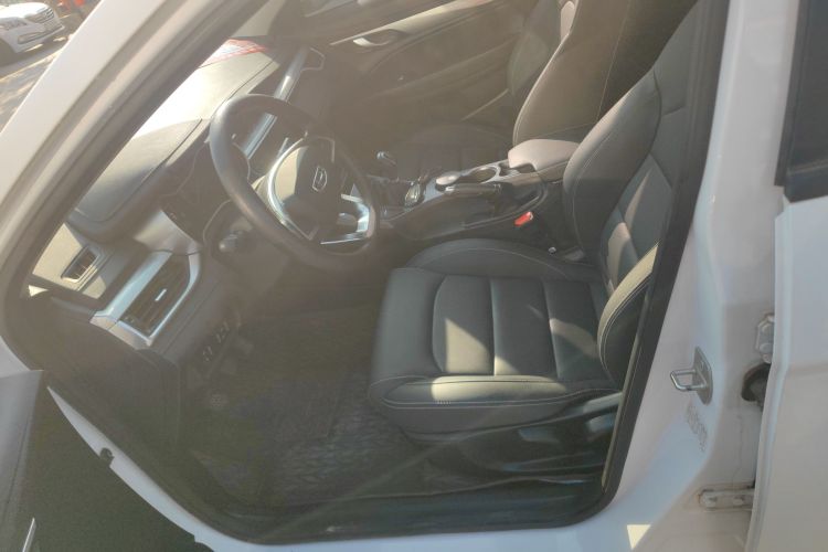 吉利汽车 帝豪 2020款 1.5L 手动豪华型中控内饰19