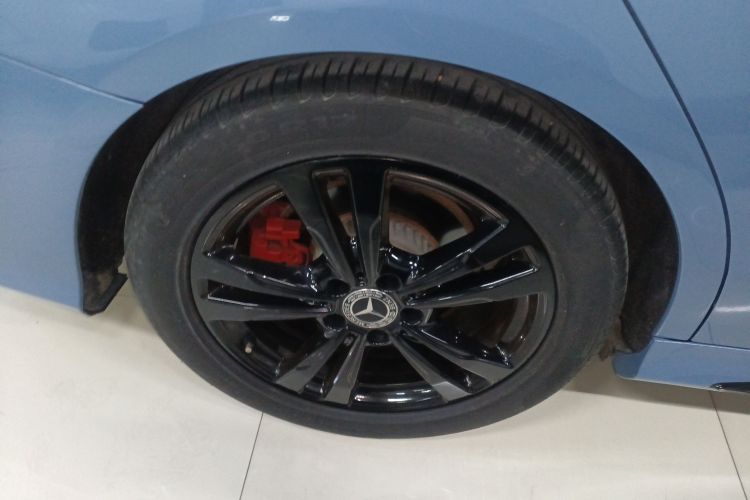 奔驰C级 2019款 C 260 运动版车身外观6008