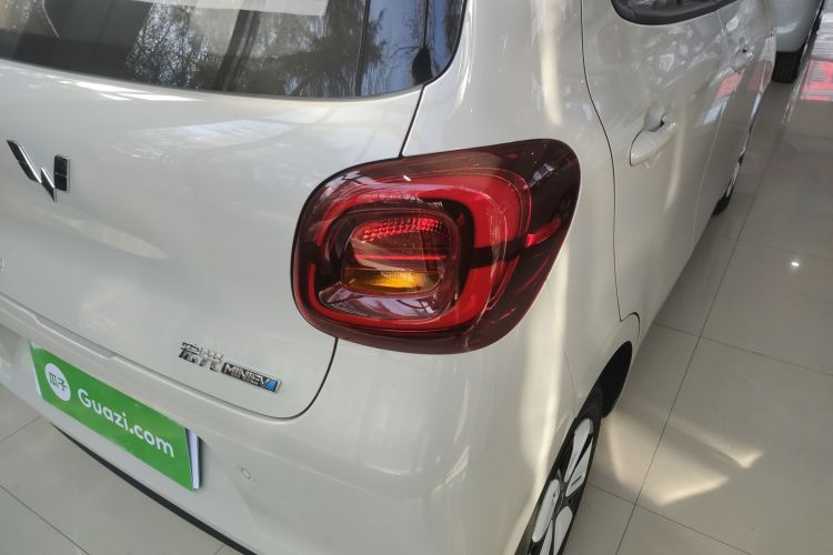 五菱汽车 宏光MINIEV 2025款 四门版 进阶款车身外观9