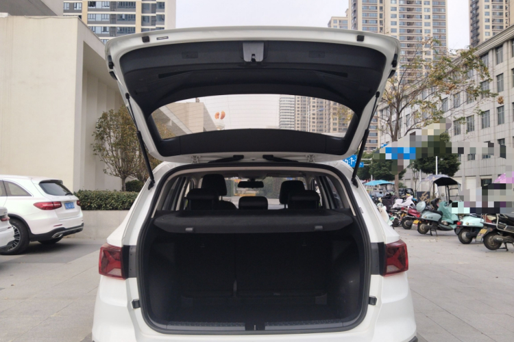 捷达VS5 2019款 280TSI 自动悦享型机舱底盘23