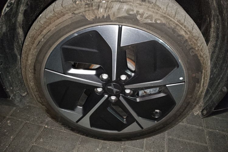 小鹏MONA M03 2025款 515 长续航 Plus车身外观10