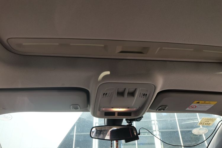 别克 威朗 2018款 两厢 15S 自动领先型中控内饰22