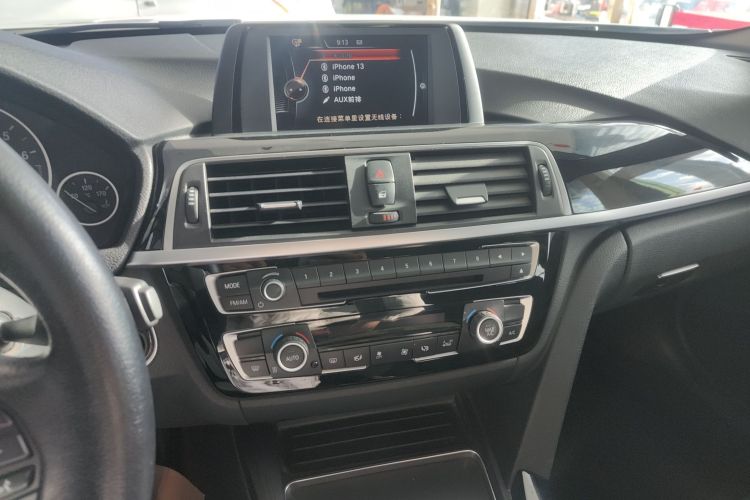 宝马3系 2017款 320Li 时尚型中控内饰16