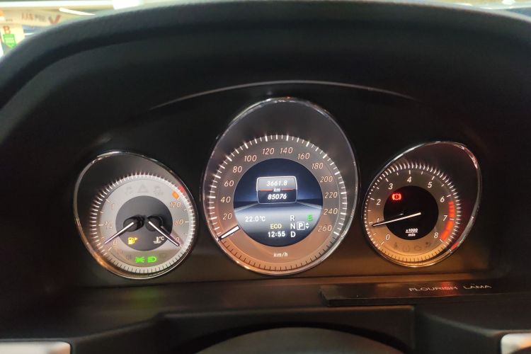 奔驰GLK级 2014款 GLK 200 标准型中控内饰14