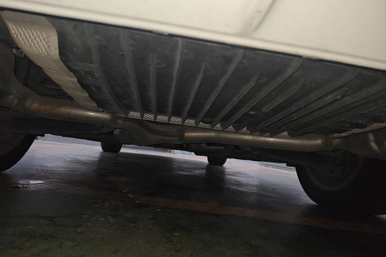 奔驰C级 2015款 C 180 L 运动型局部细节9008