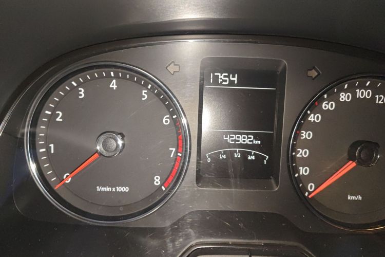 大众 朗逸 2014款 1.4TSI DSG蓝驱技术版中控内饰15