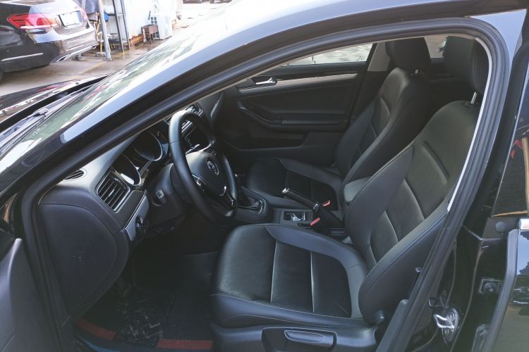 大众 速腾 2018款 1.6L 自动舒适型局部细节19