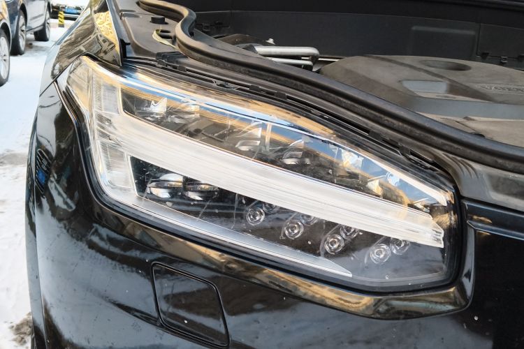 沃尔沃XC90 2018款 T6 智雅版 7座车身外观8