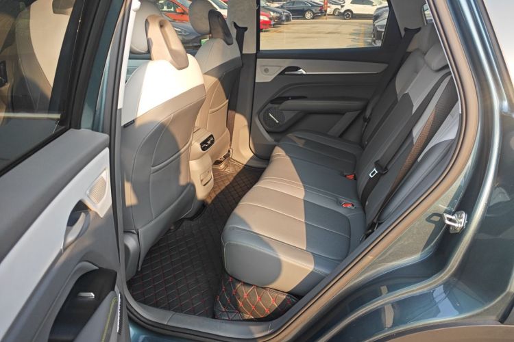 奔腾 悦意03 2025款 565km 悠享版中控内饰7003