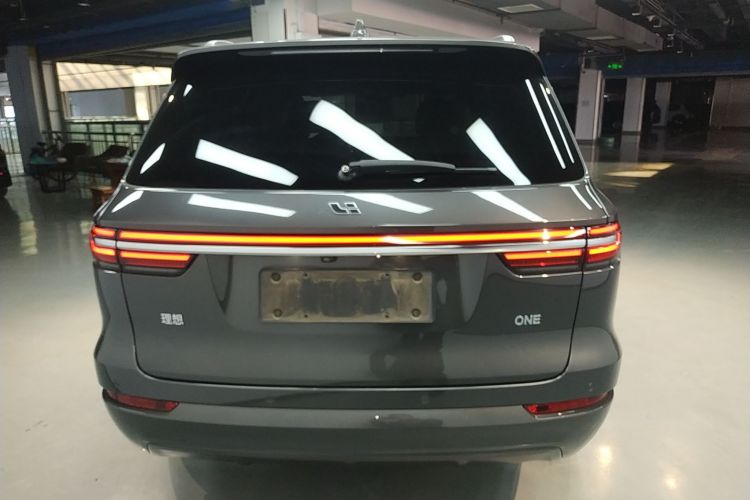 理想汽车 理想ONE 2021款 增程6座版车身外观6004