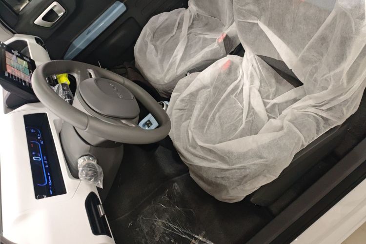 吉利银河 2024款 熊猫mini 200km 耐力熊中控内饰19