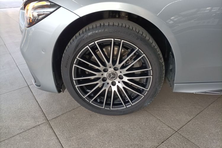 奔驰C级 2023款 改款二 C 260 L 运动版车身外观6007