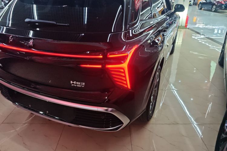 红旗HS3 PHEV 2024款 PHEV 115km 劲为版车身外观9