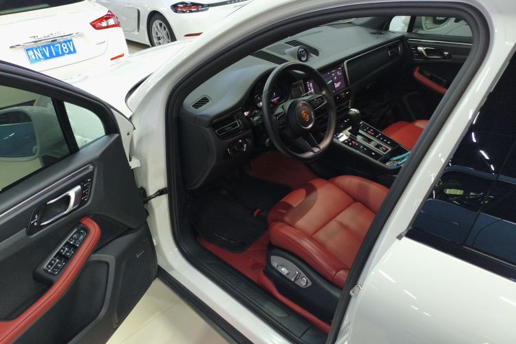 保时捷 2024款 Macan 2.0T中控内饰20