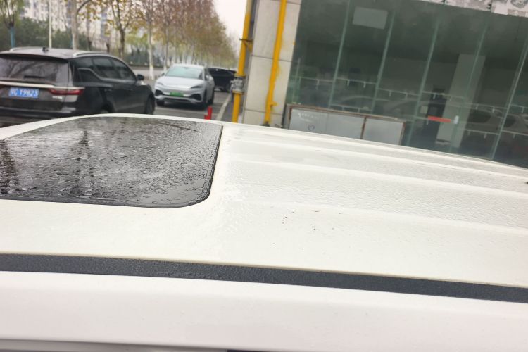 中华V3 2015款 1.5L 手动智能型局部细节57