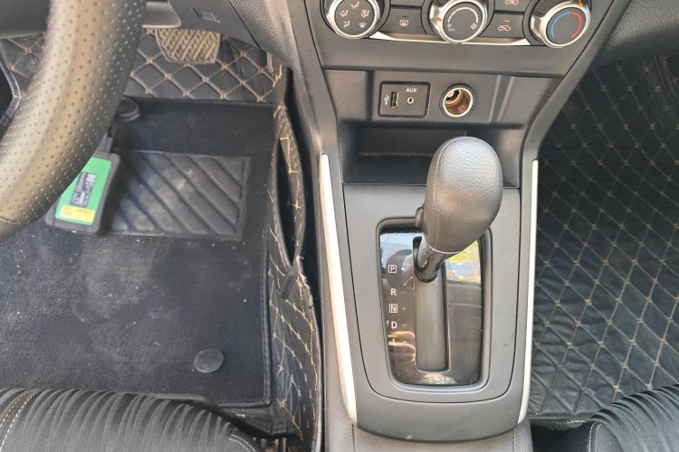 日产 轩逸 2022款 经典 1.6XE CVT舒适版中控内饰18