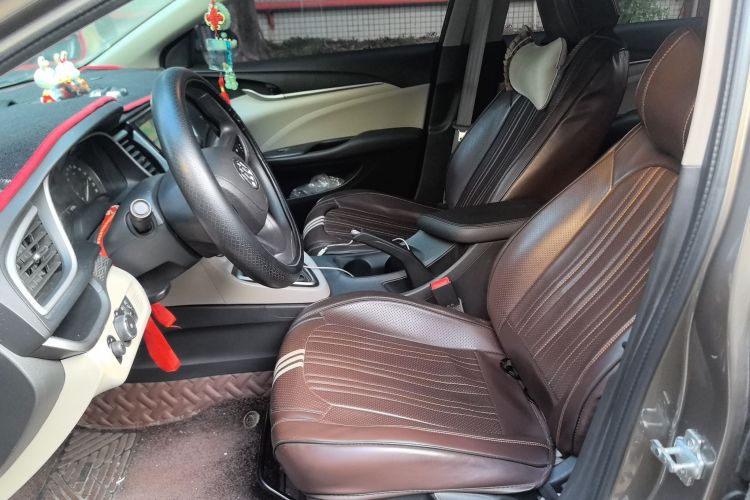 别克 英朗 2016款 15N 自动精英型局部细节19