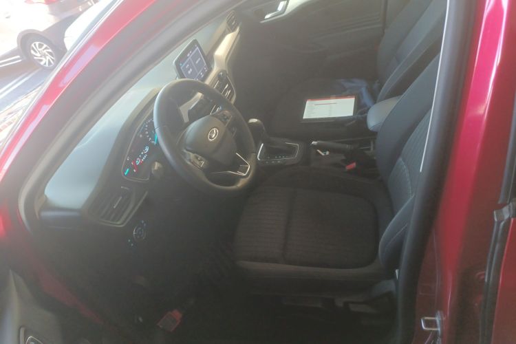 福特 福克斯 2020款 两厢 1.5L 自动锋跃型局部细节19