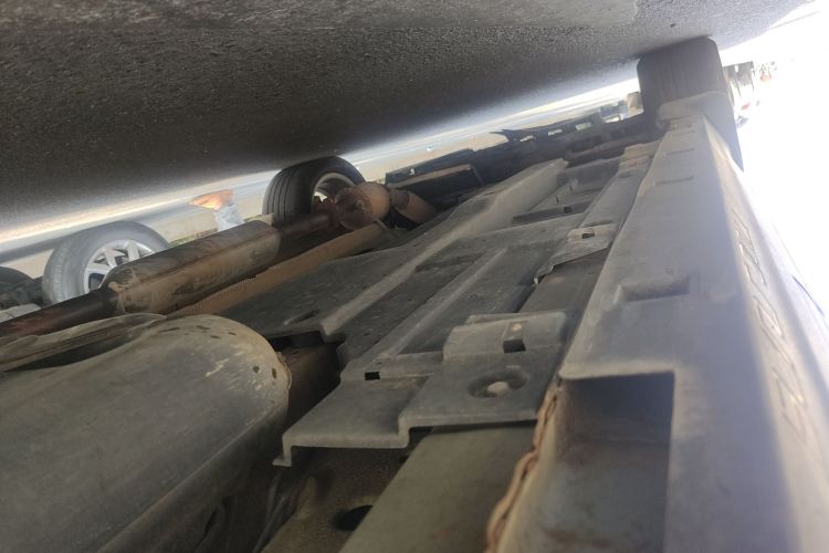 众泰T700 2017款 1.8T 双离合尊享型局部细节9003