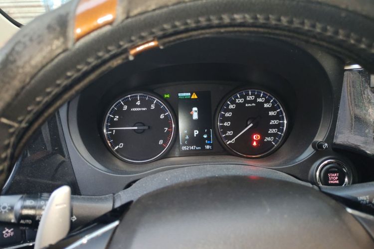 三菱 欧蓝德 2018款 2.4L 四驱精英版 5座中控内饰14