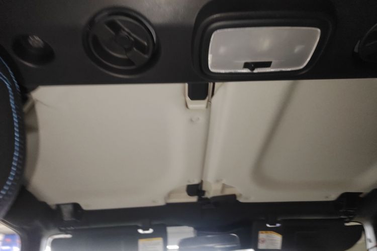 北京BJ40 2020款 2.0T 自动四驱城市猎人版侠客型局部细节22