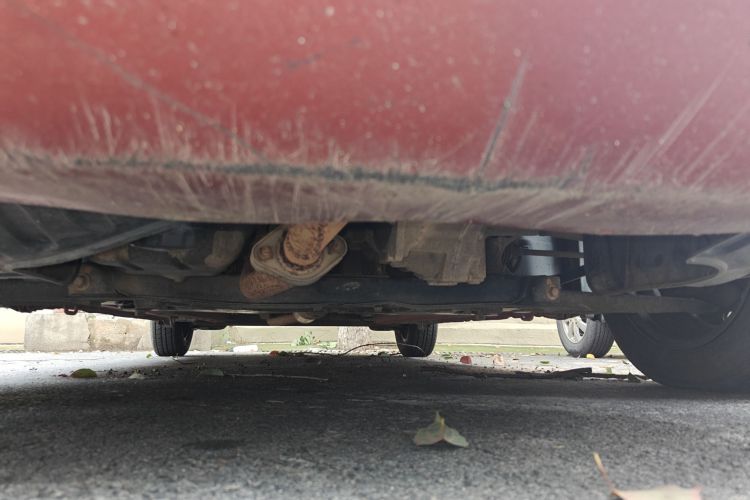 铃木 雨燕 2013款 1.3L 手动超值版局部细节9008