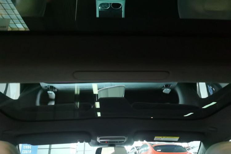 小鹏P7 2023款 P7i 702 Pro中控内饰22