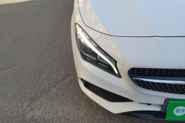 奔驰CLA 2017款 CLA 220 4MATIC车身外观8