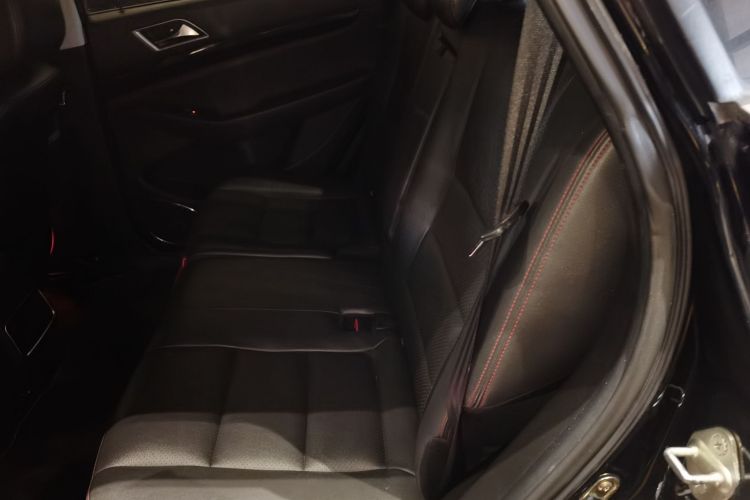 猎豹汽车 猎豹CS10 2017款 2.0T 自动都市型中控内饰21