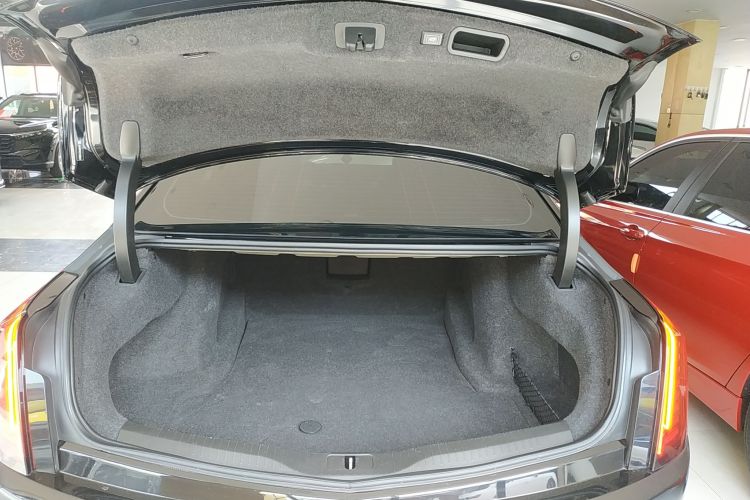 凯迪拉克CT6 2022款 28T 豪华型局部细节23