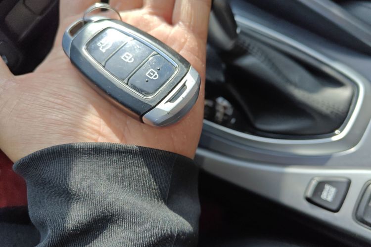 现代 菲斯塔 2019款 280TGDi 智享版 国VI中控内饰11