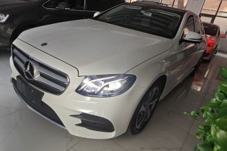 奔驰E级 2019款 改款 E 300 L 运动时尚型