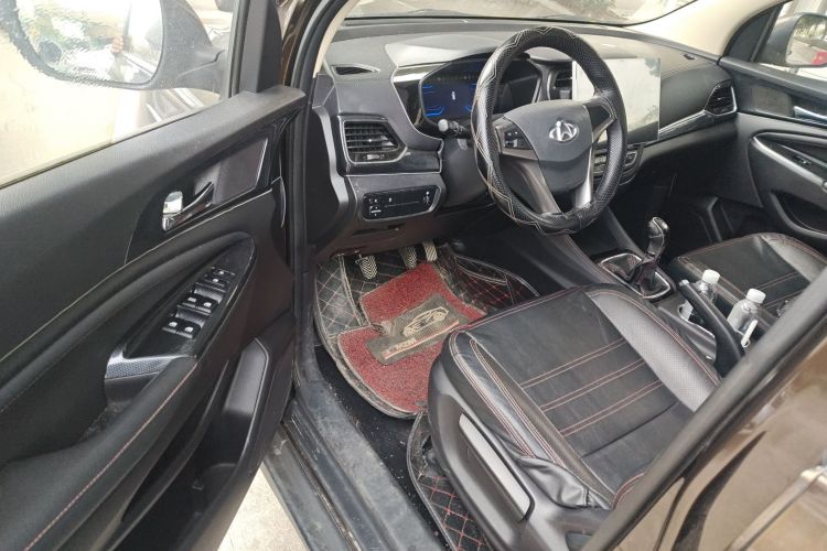 长安欧尚A800 2017款 1.6L 手动标准型中控内饰20