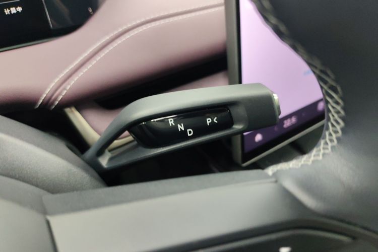 小米汽车 小米SU7 2024款 后驱长续航智驾版中控内饰16