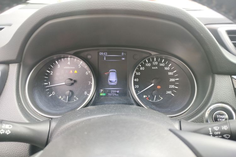 日产 逍客 2019款 2.0L CVT豪华版中控内饰14